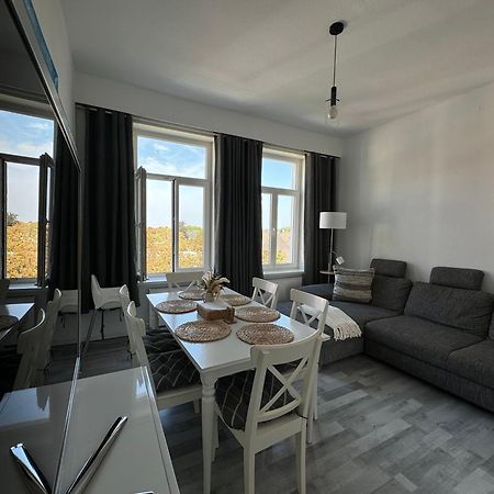Moderne 4 Zimmer Apartment Mit Bergblick Stadtzentrum Contactless Check-In Gehrden  Exterior foto