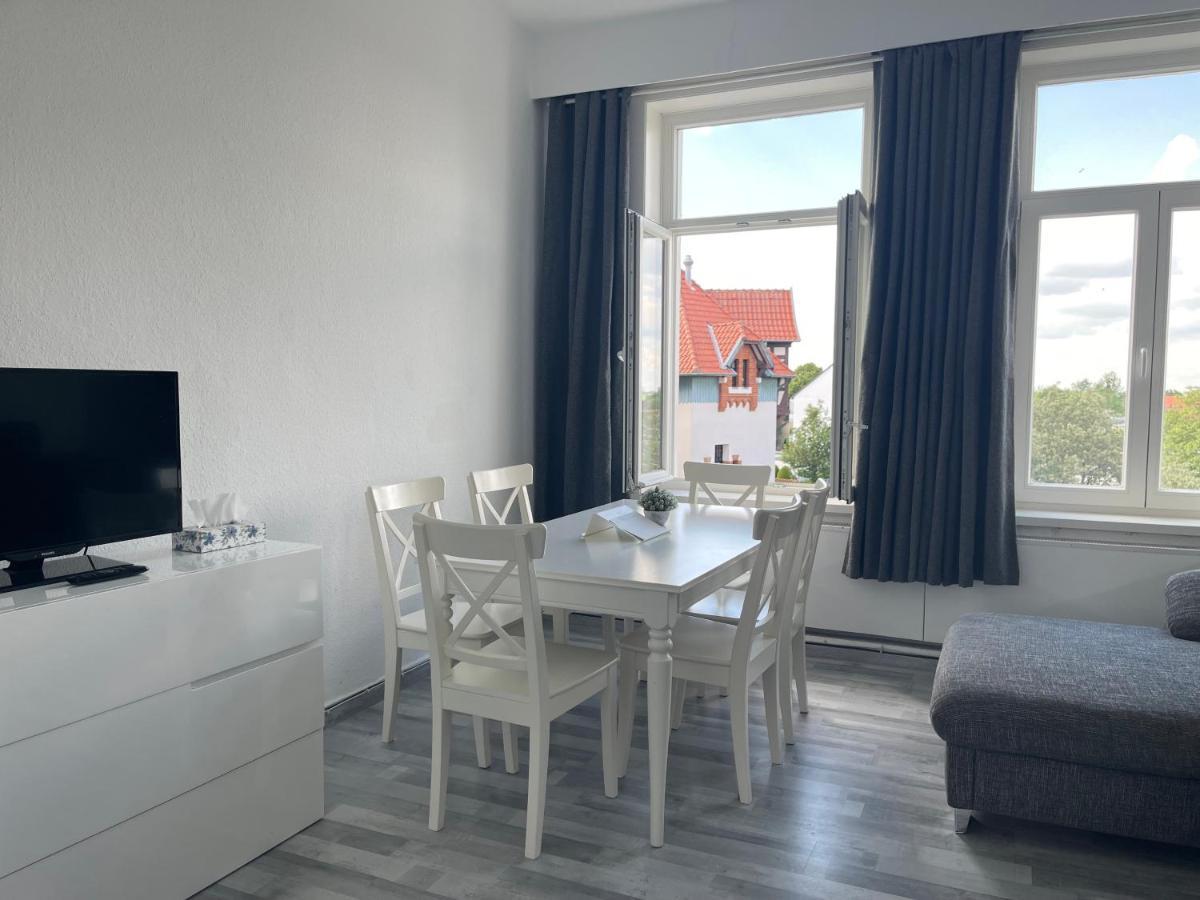 Moderne 4 Zimmer Apartment Mit Bergblick Stadtzentrum Contactless Check-In Gehrden  Exterior foto
