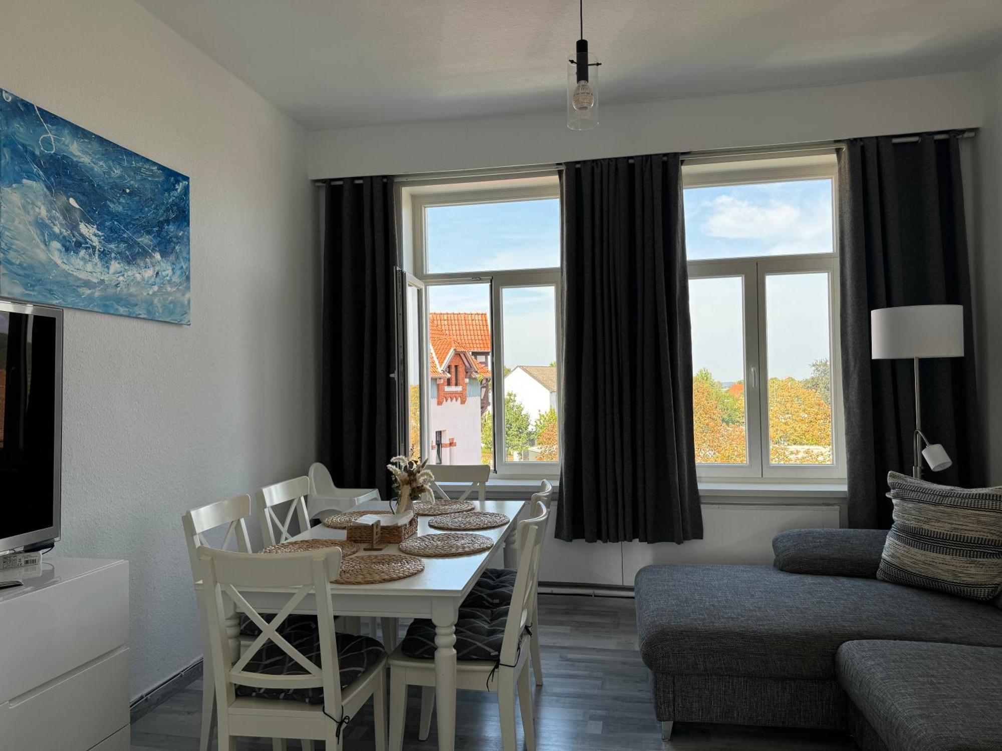 Moderne 4 Zimmer Apartment Mit Bergblick Stadtzentrum Contactless Check-In Gehrden  Exterior foto